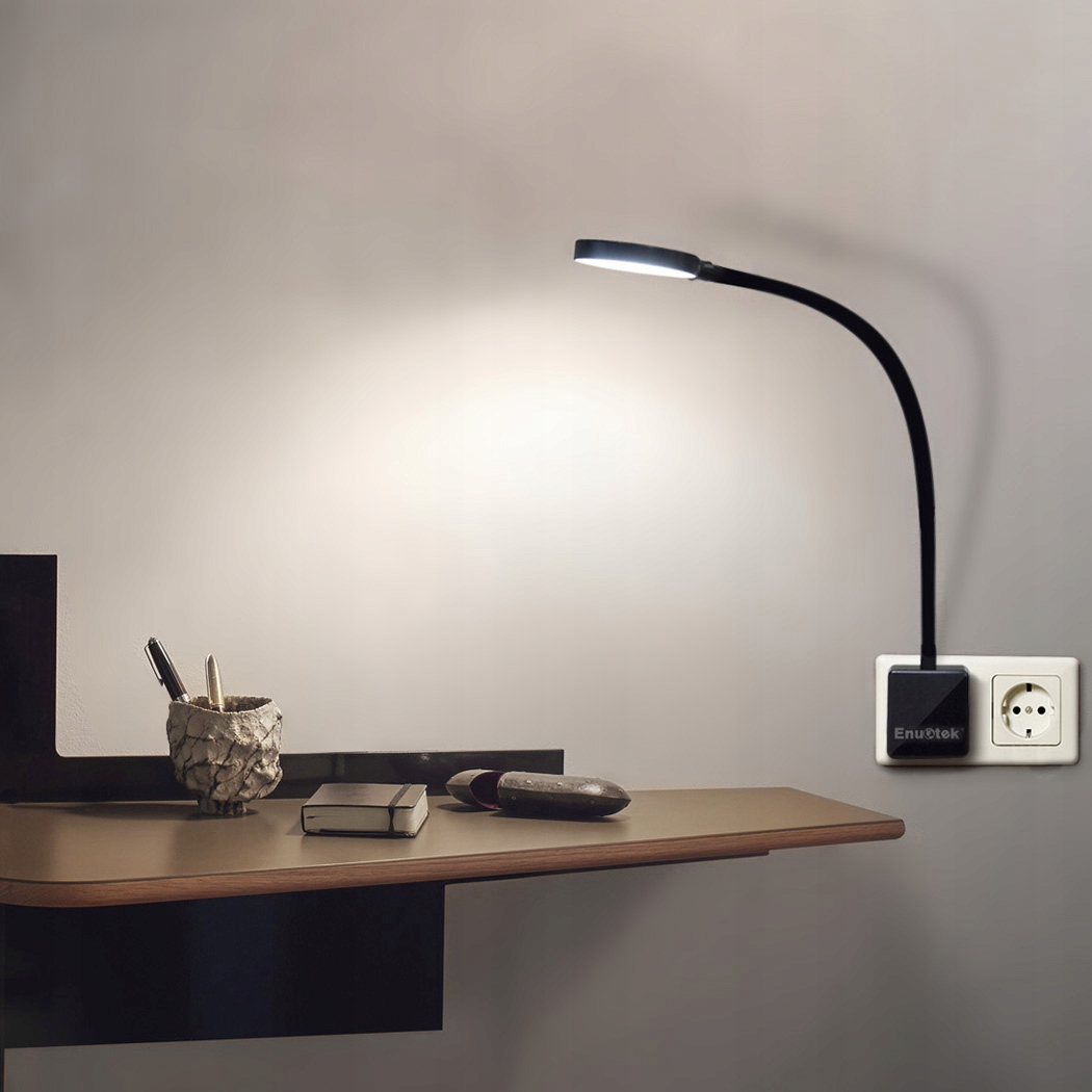 Настенный светильник для письменного стола